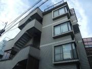 東京メトロ千代田線町屋駅まで徒歩13分