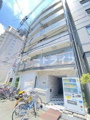 ＪＲ東海道本線新大阪駅まで徒歩9分