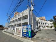 ＪＲ鹿児島本線九産大前駅まで徒歩11分
