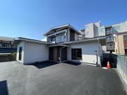 タウンハウス六日町B