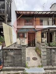 高槻市如是町貸家