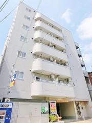 阪急神戸線十三駅まで徒歩8分