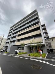 地下鉄御堂筋線江坂駅まで徒歩13分