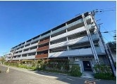 プレミスト千里・古江台