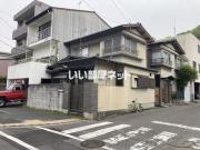 亀岡町借家