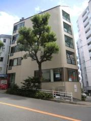 地下鉄西神・山手線新神戸駅まで徒歩4分