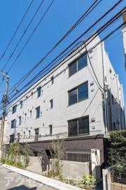 東京メトロ丸ノ内線中野坂上駅まで徒歩4分
