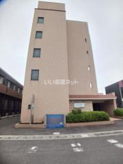 クレスト中府