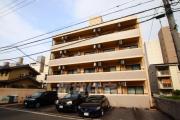 広島電鉄皆実線比治山下駅まで徒歩11分