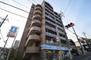 地下鉄西神・山手線湊川公園駅まで徒歩7分