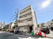 広島電鉄宇品線日赤病院前駅まで徒歩10分