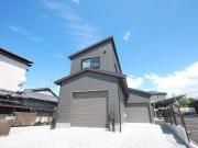 近鉄難波・奈良線近鉄奈良駅までバス約7分 徒歩5分