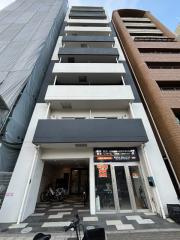 モノトーン難波