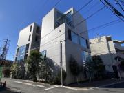 WEST APARTMENT