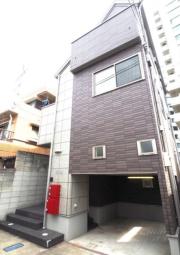 東京メトロ丸ノ内線四谷三丁目駅まで徒歩5分