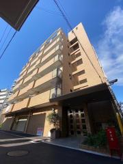 新大阪ファミール西館