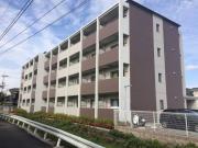 京阪本線伏見稲荷駅まで徒歩11分