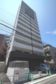 西鉄天神大牟田線西鉄平尾駅まで徒歩7分