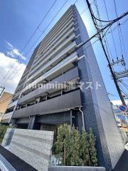 地下鉄長堀鶴見緑地線ドーム前千代崎駅まで徒歩3分