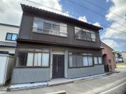 高岡市金屋町4番19貸家