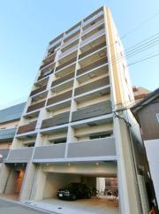 阪急京都線十三駅まで徒歩9分
