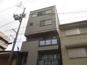 地下鉄東西線京都市役所前駅まで徒歩1分