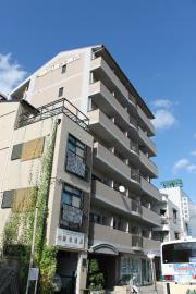 ＪＲ東海道本線摂津本山駅まで徒歩8分