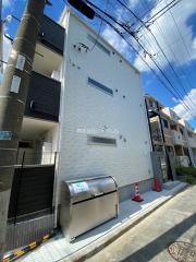 Tierra Apartment