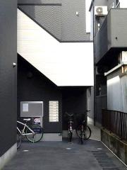 ＪＲ鹿児島本線箱崎駅まで徒歩13分