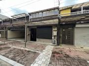 三条4丁目15番戸建