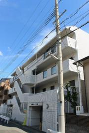 ＪＲ東海道本線摂津本山駅まで徒歩1分