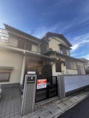 京阪宇治線桃山南口駅まで徒歩8分