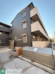 East Side Residence 2