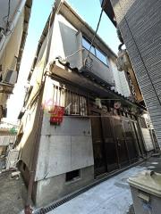 港晴2丁目テラスハウス