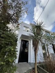 鎌倉山1丁目貸家