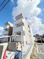 ＪＲ阪和線鳳駅まで徒歩11分
