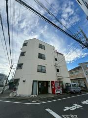 ＪＲ中央線高尾駅まで徒歩14分