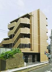ＪＲ山手線新大久保駅まで徒歩9分