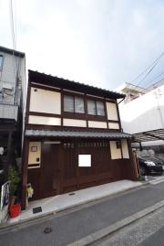 吉田泉殿町貸家