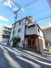 東急池上線戸越銀座駅まで徒歩8分