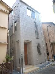 綾瀬3丁目貸戸建