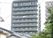 ラフィネ牛田本町