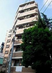 東京メトロ千代田線代々木公園駅まで徒歩11分