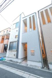 ＪＲ常磐線北千住駅まで徒歩9分