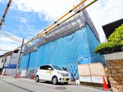 近鉄難波・奈良線学園前駅まで徒歩3分