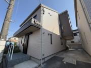 西武新宿線武蔵関駅まで徒歩14分