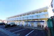 ＪＲ東海道本線茅ケ崎駅までバス約12分 徒歩4分