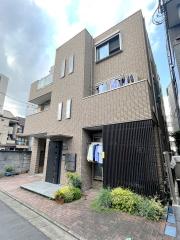 CLOVER HOUSE