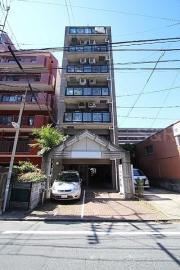 地下鉄空港線赤坂駅まで徒歩8分