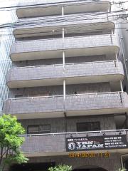 アダマス